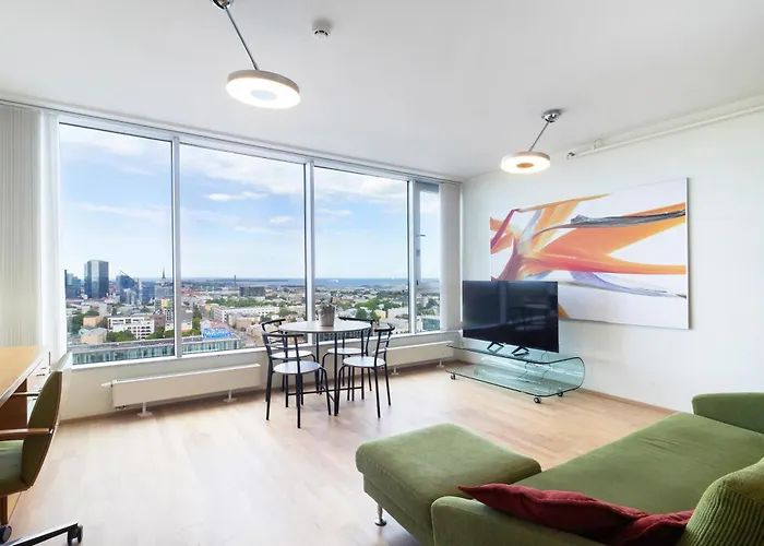 Revalia Fahle Airport Bus-Station Apartments With Best Views