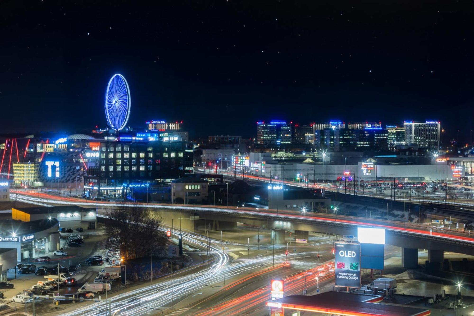 Revalia Fahle Airport Bus-station With Views Huoneisto *